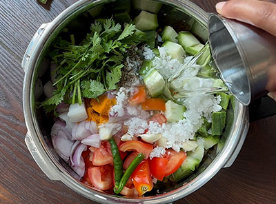 cooking dal and vegetables for heerekai maskai recipe