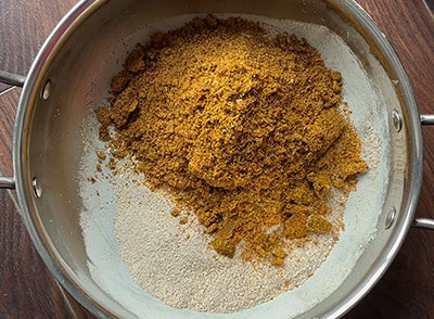 huruli kalu chutney pudi or chutney powder or chutney podi