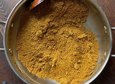 huruli kalu chutney pudi or chutney powder or chutney podi