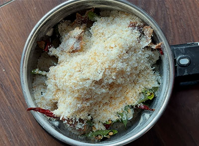 grinding ingredients for huruli kalu chutney pudi or chutney powder