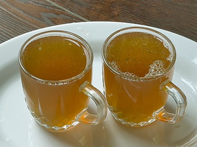 serving sugarcane juice recipe using jaggery