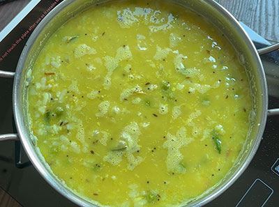 boiling tovve avalakki or aval or poha recipes