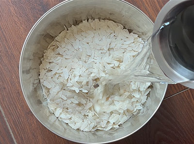 rinsing poha for tovve avalakki or aval or poha recipes