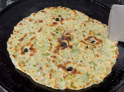 cooking vadape or odape or spicy akki rotti recipe